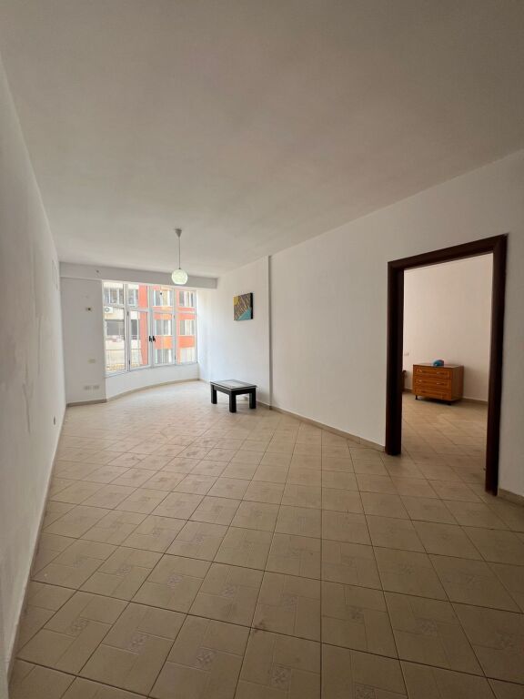 Zyre me Qera 110m2 ne Astir