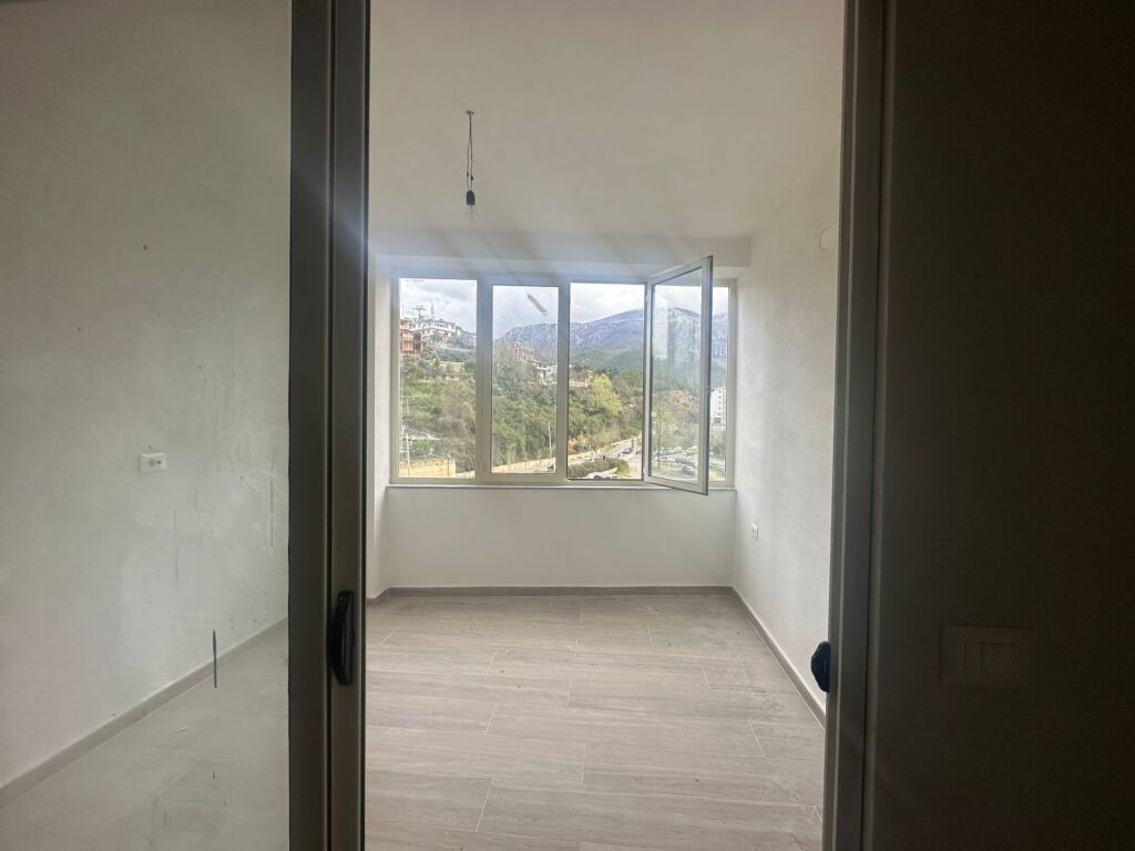Apartment 1+1 for sale Fresku, Tirana .