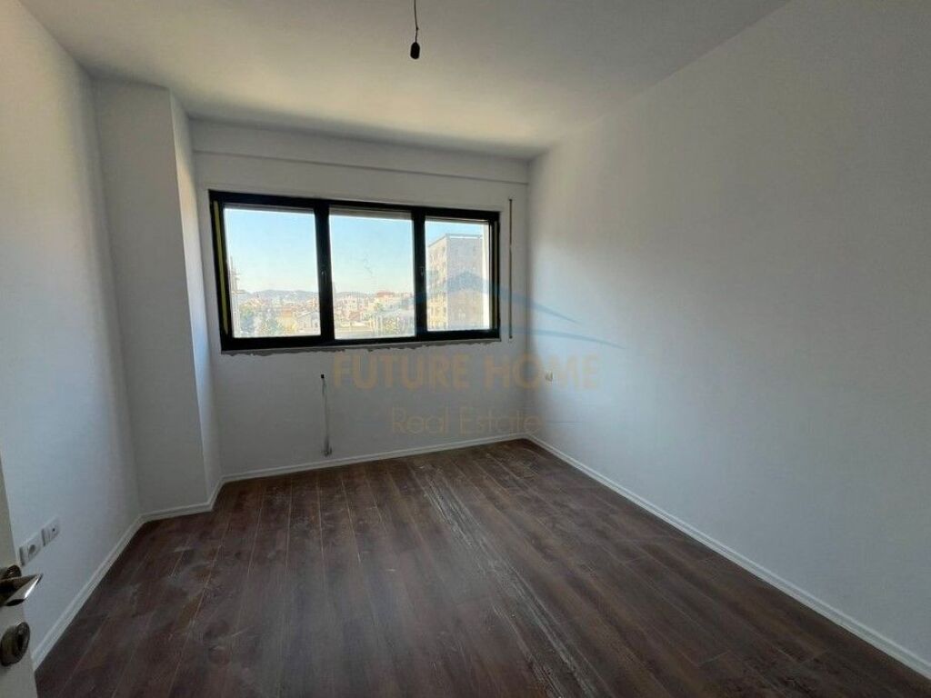 For sale, Apartment 2+1+2+ Parking Space, Sadik Petrela Street, ASL Complex 2