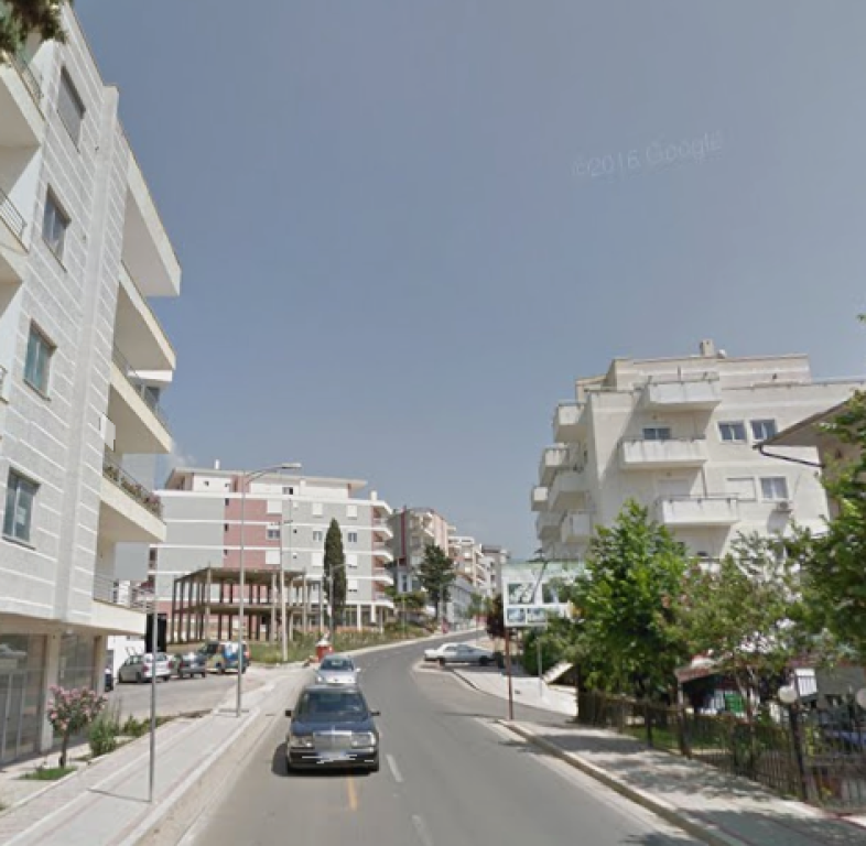 VENDESI APPARTAMENTO 2+1 A FRESKU TIRANA