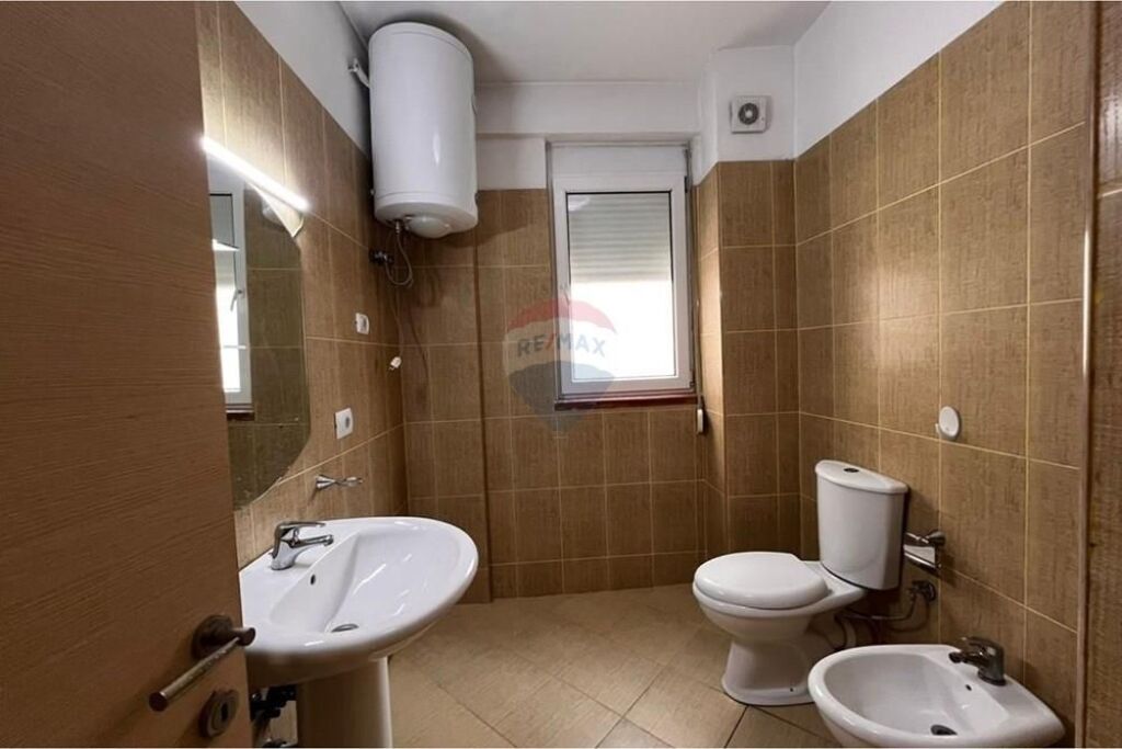 Duplex in vendita a Kodra e Diellit!