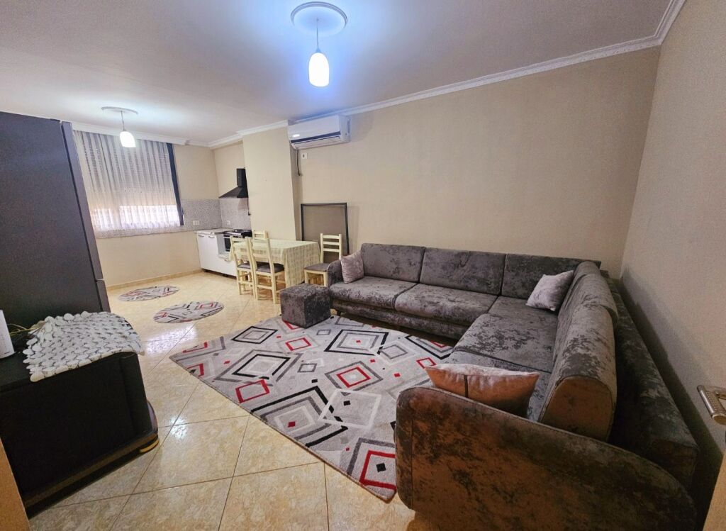 Apartament 1+1 me qera Oslo brryli, unaz