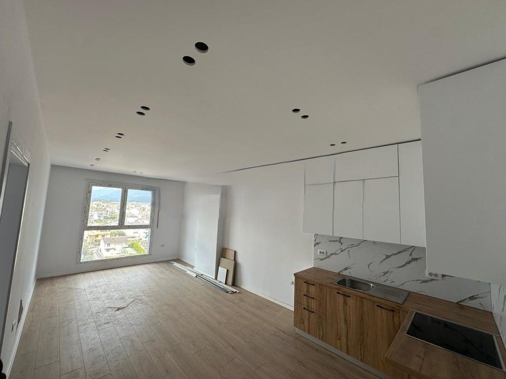 Affittasi appartamento 1+1 presso il Complesso “Splash Color”, Paskuqan 400 € /Mese