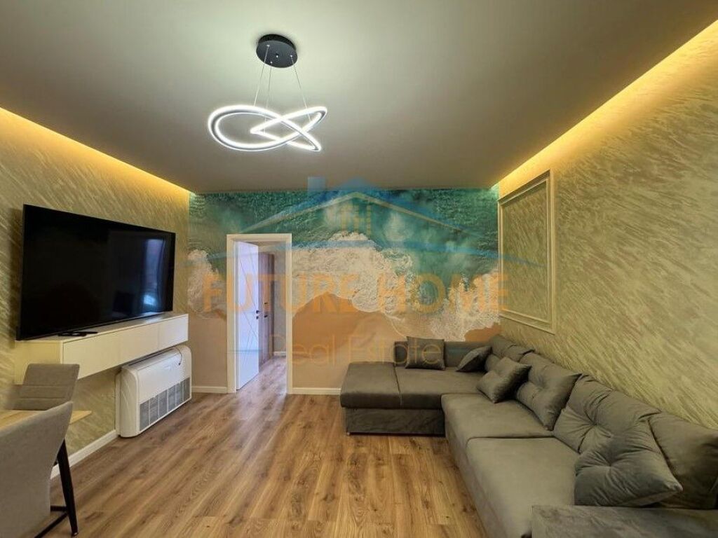 Shitet, Apartament 2+1+2 Poste parkimi, Rose Garden Rezidencë, TEG - Pamja 3