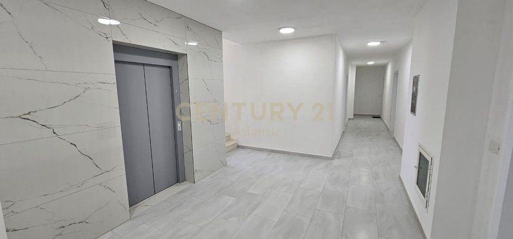 APARTAMENT 1+1 NDERTIM I RI NE GOLEM