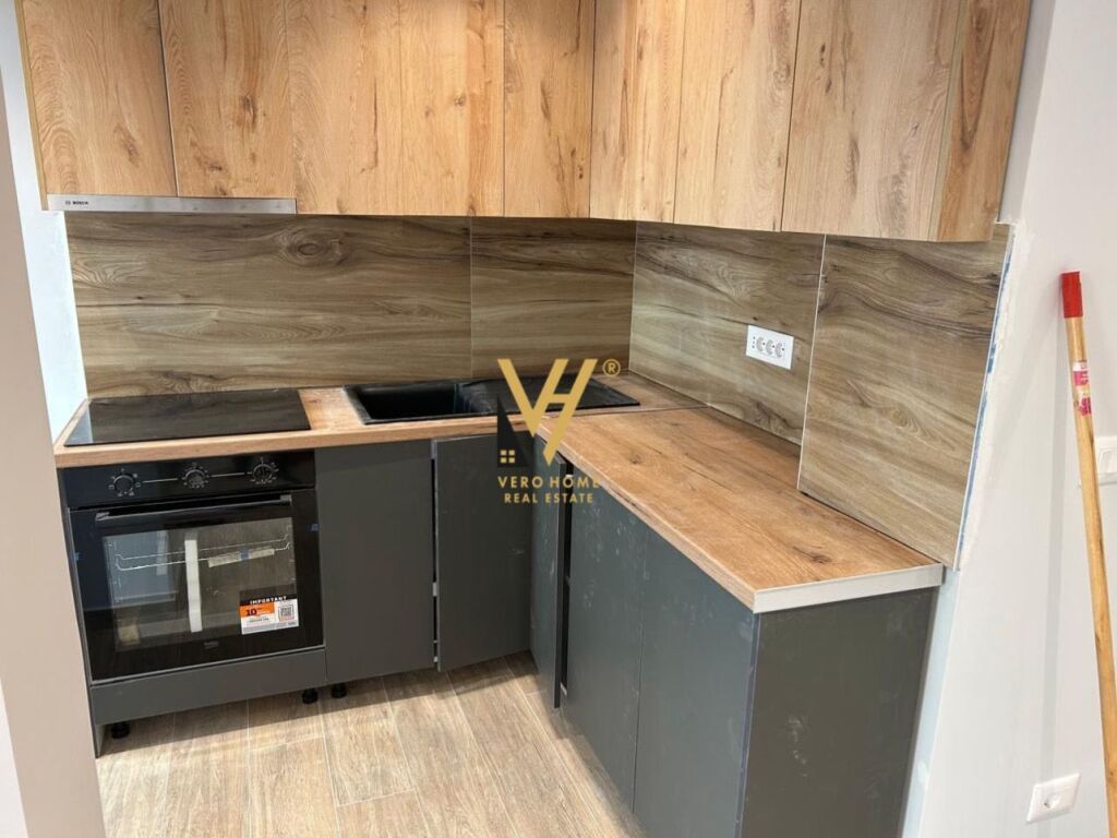JEPET APARTAMENT 1+1 ME QERA TE RRUGA ELBASANIT 55.000 LEKE
