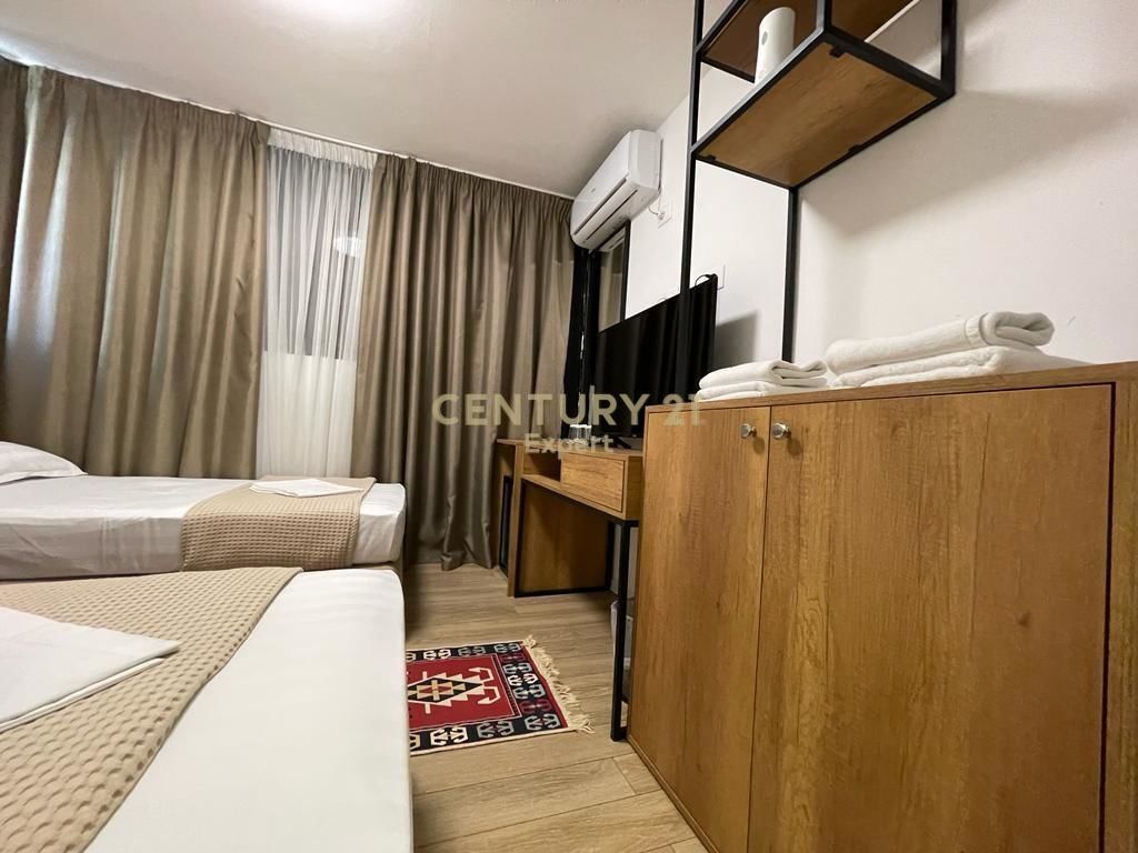 HOTEL TOGETHER WITH BAR RESTAURANT FOR RENT NEAR THE MORTGAGE 1000M ABOVE THE CENTER, HAS