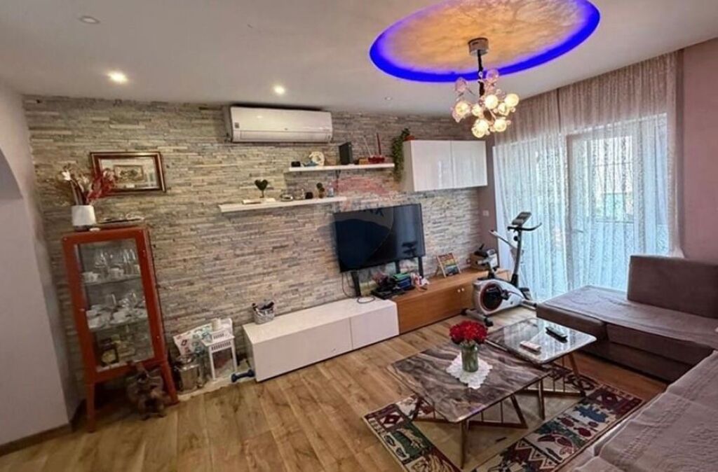 FOR SALE, 3+1 APARTMENT, PARIS COMMUNE, TIRANA. ID: 530581007-176