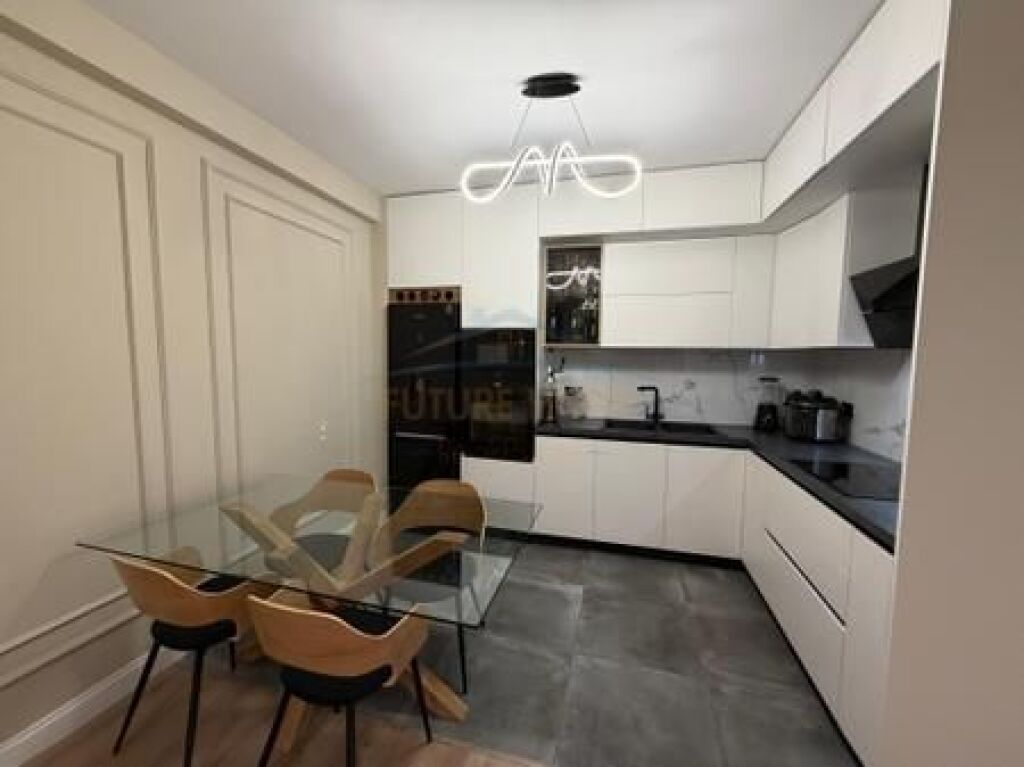 Vendesi in vendita Appartamento 2+1+2, Niku Construction, Comune di Parigi