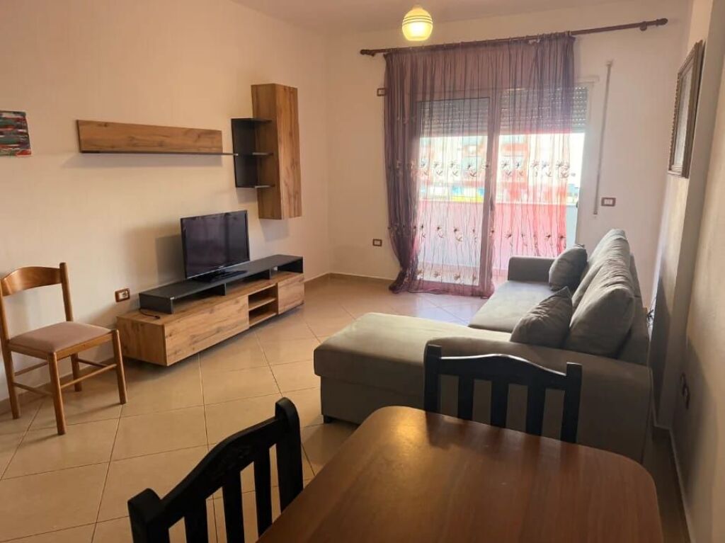 Apartment 1+1 for rent in Yzberisht