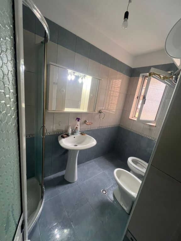 Apartament 1+1 per shitje tek Ish-Parku.