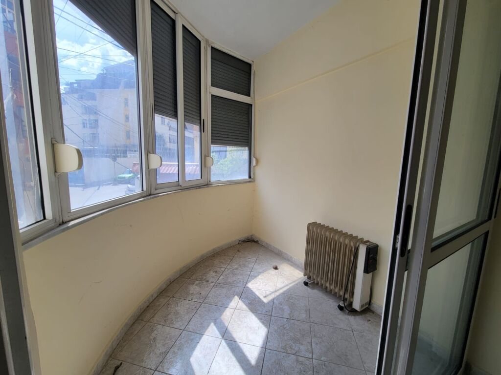 Appartamento 2+1+2 in vendita Comune di Parigi