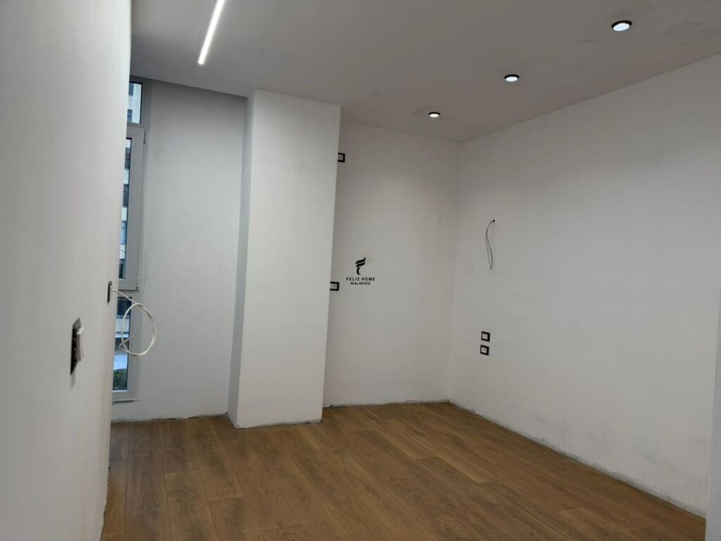 SHITET APARTAMENT 1+1 21 DHJETORI 157.000 EURO FH-66281
