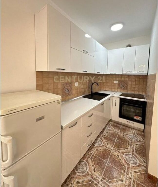 We sell 2+1 apartment on Durres Street