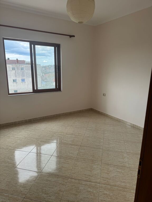 🏡 Apartment 3+1+2 for rent – Fresk, Shefqet Kuka St.