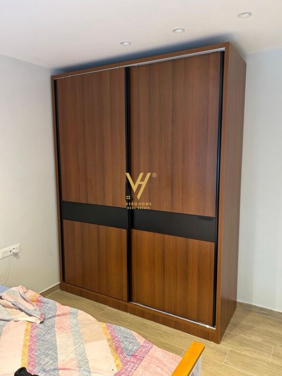 JEPET APARTAMENT 1+1 ME QERA TE RRUGA ELBASANIT 55.000 LEKE