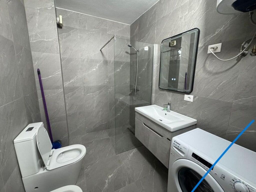 For sale, Apartment 2+1+Parking Space, Kavajës Street, Tirana.