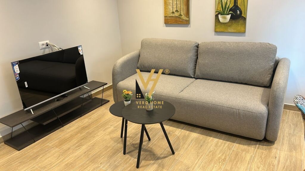 JEPET APARTAMENT 1+1 ME QERA TE RRUGA ELBASANIT 55.000 LEKE