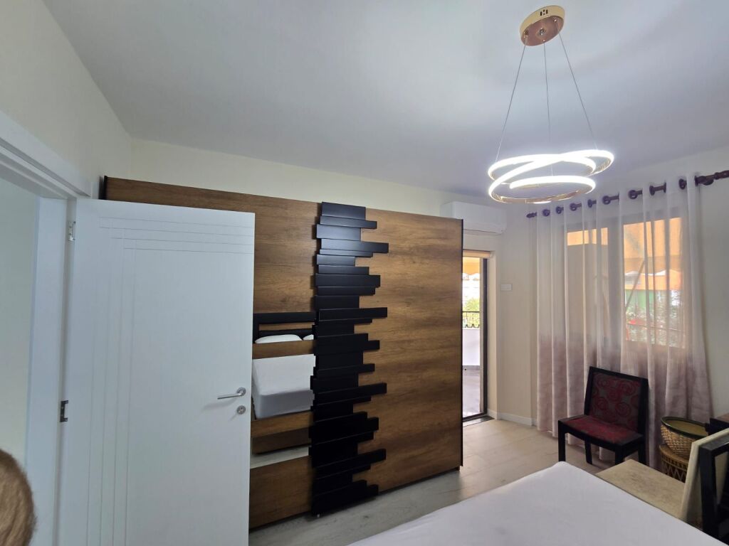 For rent 2+1 at the Paris Municipality