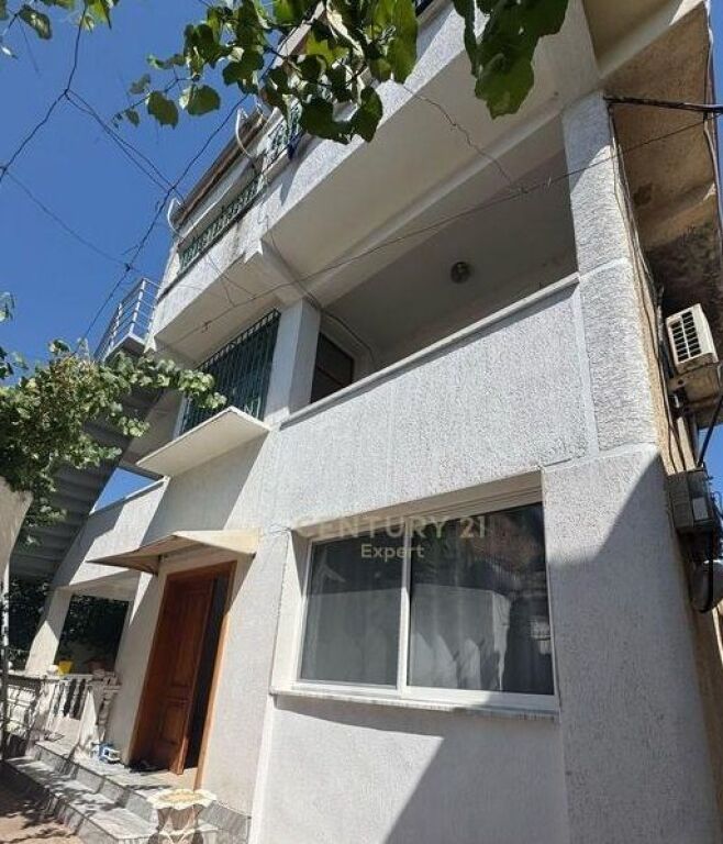 VILLA IN VENDITA AD ALLIAS, TIRANA! €250.000 CENTURY 21 ELTON BERBERI