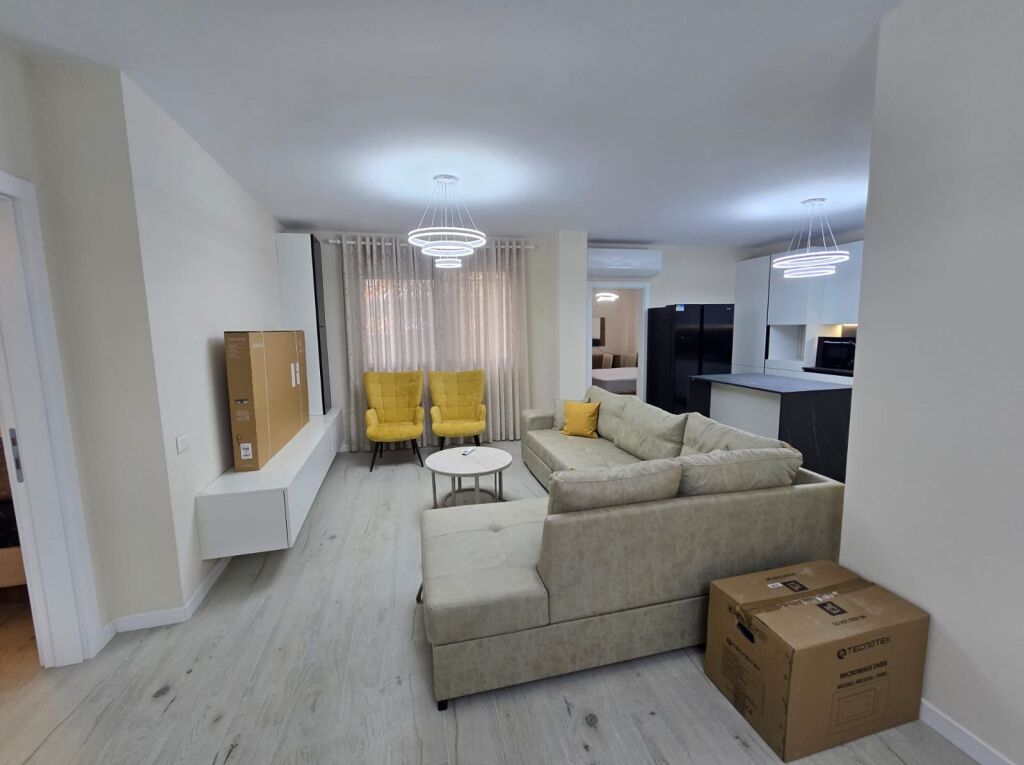 For rent 2+1 at the Paris Municipality