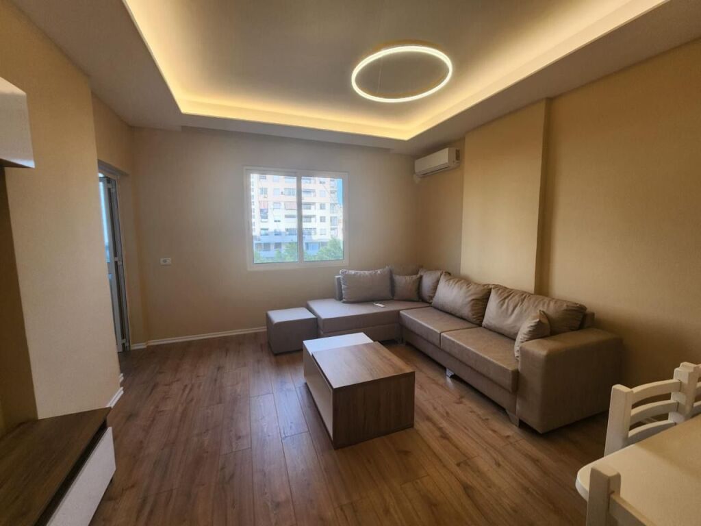 Appartamento 1+1 in affitto presso ISH URT a Durres