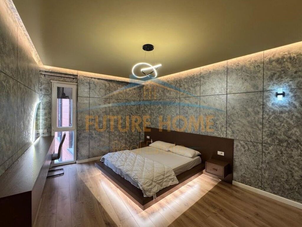 Shitet, Apartament 2+1+2 Poste parkimi, Rose Garden Rezidencë, TEG - Më shumë