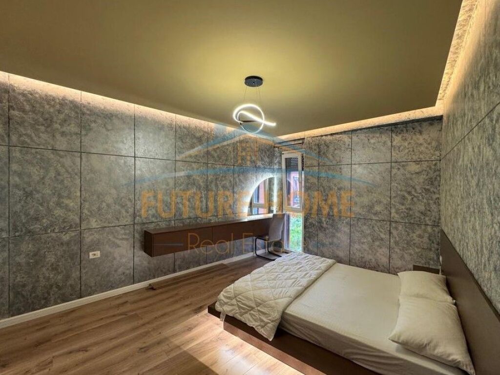 Shitet, Apartament 2+1+2 Poste parkimi, Rose Garden Rezidencë, TEG - Pamja 5