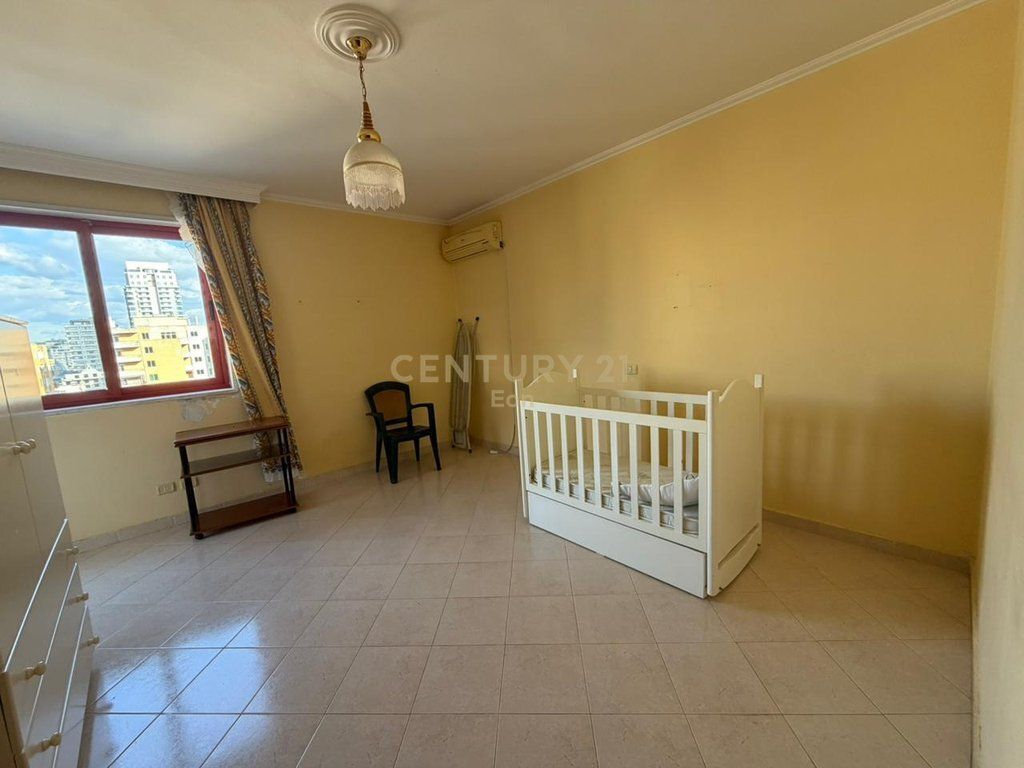 Appartamento 2+1+2 con Vista Mare in Vendita a Vollga, Durrës !