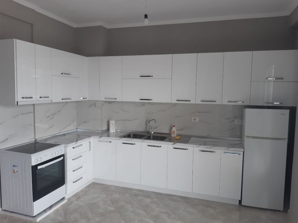 📍 Vendita Appartamento 2+1 – Vista Panoramica &amp; Tranquillità (Via Ramazan Gaxherri) 142000€ trattabili