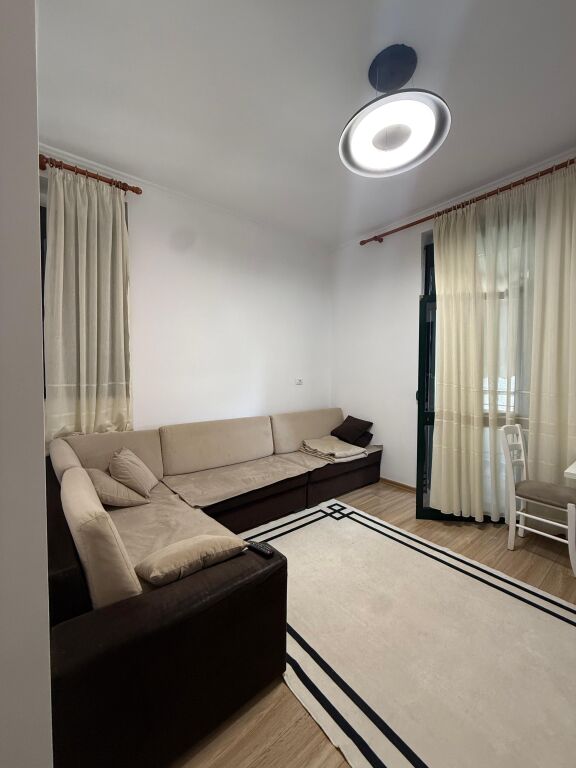 🏠AFFITTASI Appartamento 1+1 📍Via Durazzo 💶Prezzo: 700€