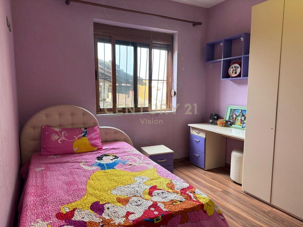 3-storey villa for sale in Dergut, Shkoder 275,000 €