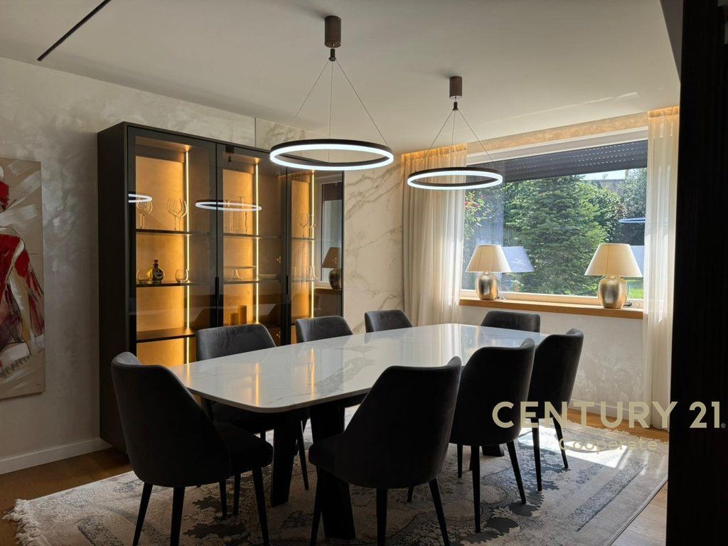 SHESIM VILË LUKSOZE NË LONG HILL RESIDENCE 1,600,000 €