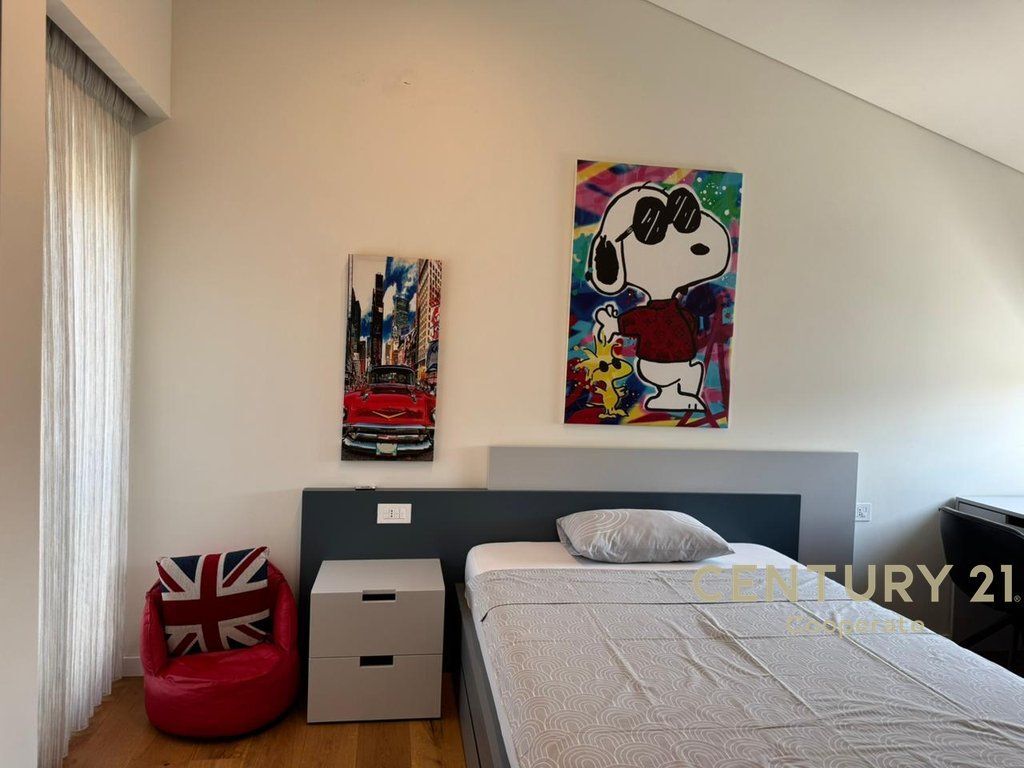 SHESIM VILË LUKSOZE NË LONG HILL RESIDENCE 1,600,000 €