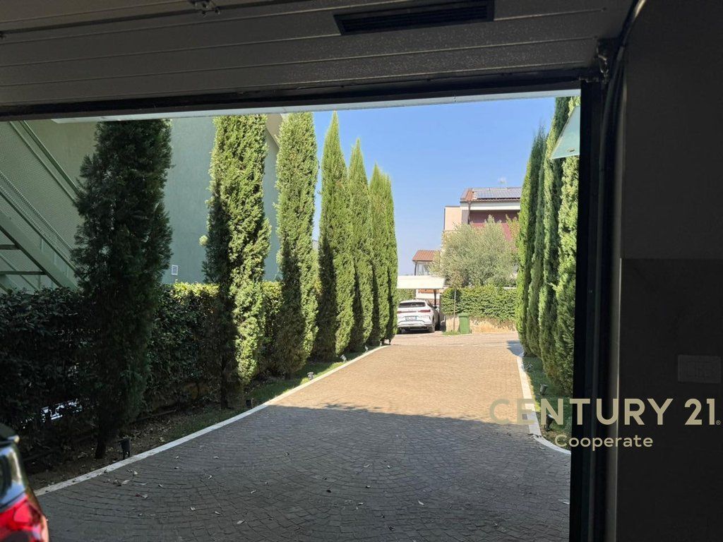 SHESIM VILË LUKSOZE NË LONG HILL RESIDENCE 1,600,000 €