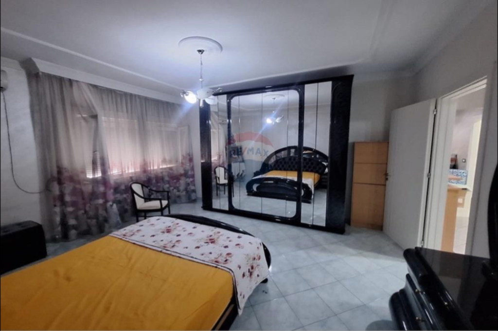 Apartament per shitje 2+1+2 + post parkim ne Laprake