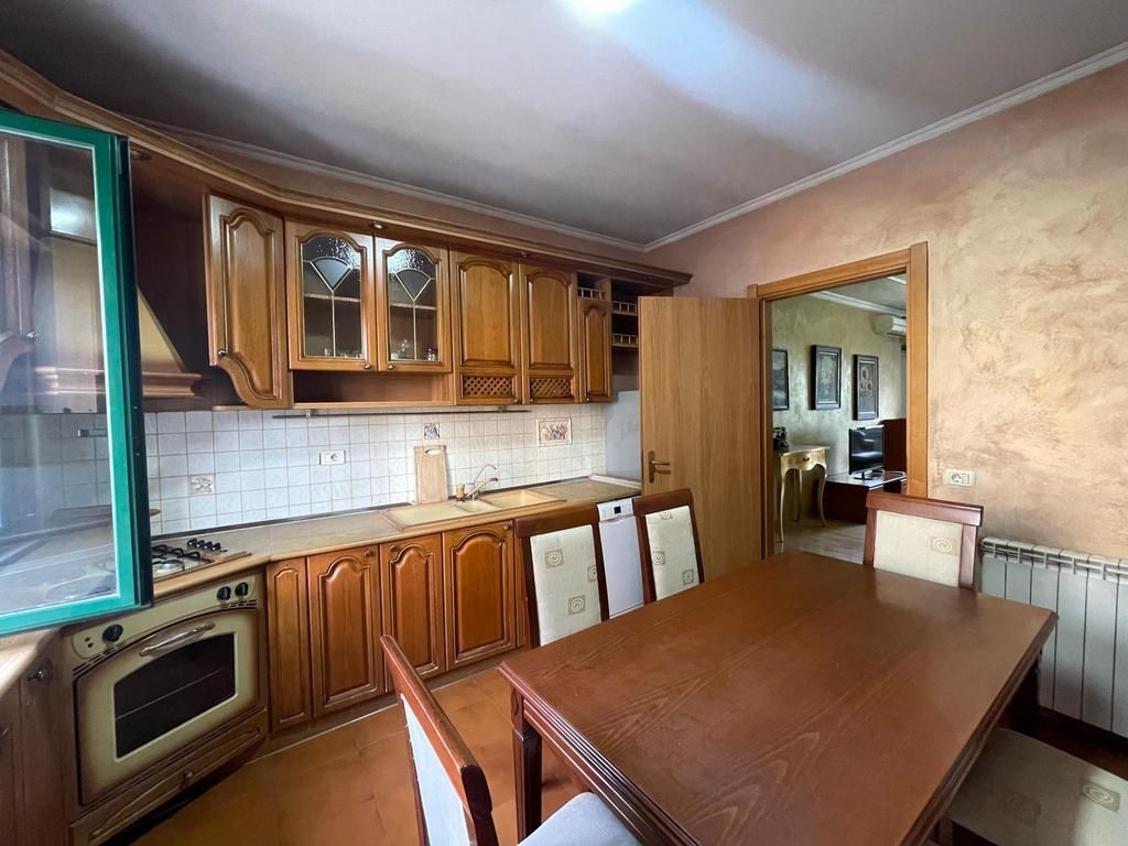 APARTMENT 3+1+2 FOR RENT AT ZOGU I ZI!