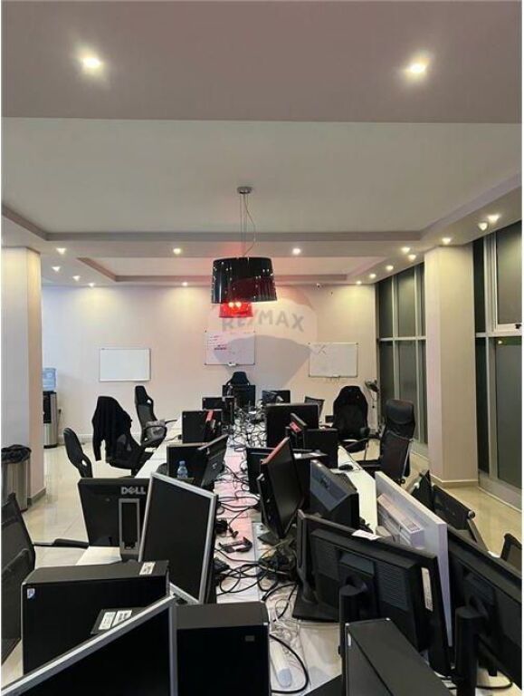 !!!Office - For Rent - River Residence 2, Tirana!!!