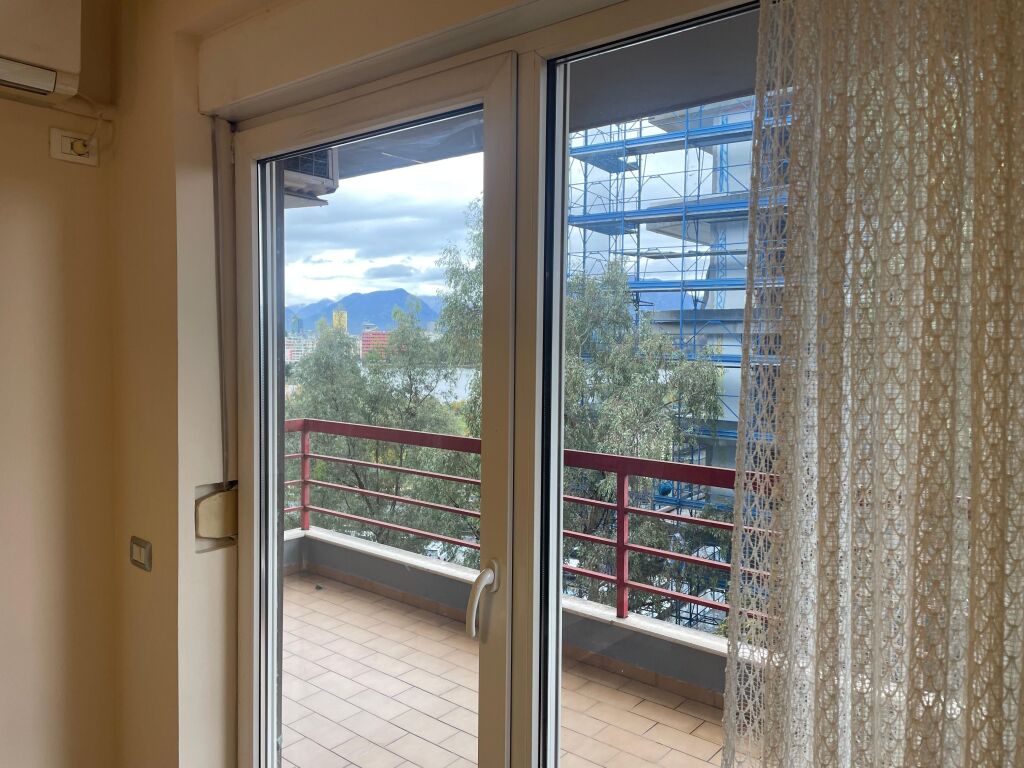 Affittasi appartamento 2+1+ posto auto, Lago Secco