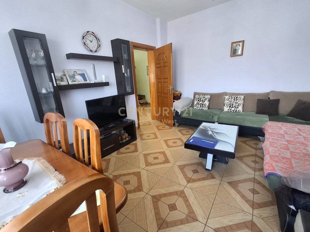 Shitet apartament 2+1, Don Bosko, përballë Gjykatës Administrative! 130,000 €