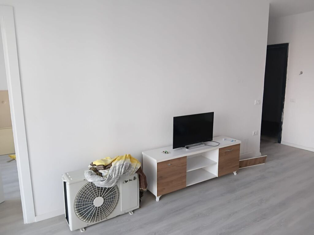 APARTAMENT 1+1 + POST PARKIMI ME QERA | RRUGA DRITAN HOXHA, TIRANË