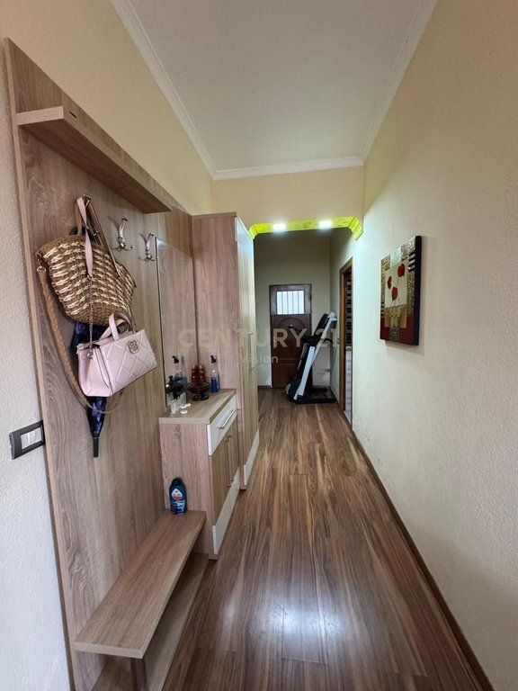 3-storey villa for sale in Dergut, Shkoder 275,000 €