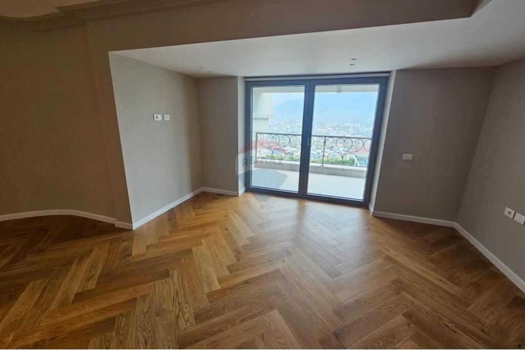 !!!Villa - For Rent - Mjull Bathore, Tirana!!!