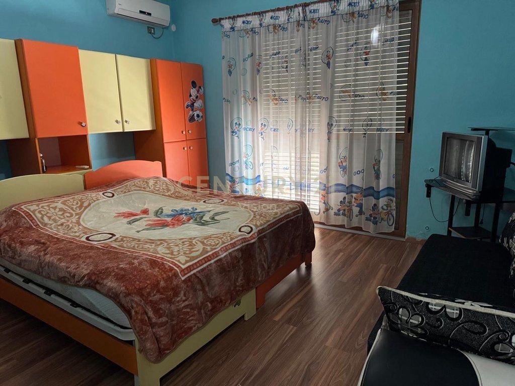 3-storey villa for sale in Dergut, Shkoder 275,000 €