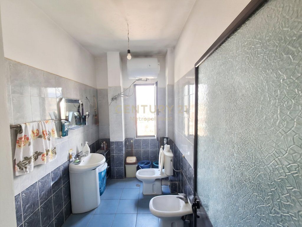 Shitet apartament 2+1, Don Bosko, përballë Gjykatës Administrative! 130,000 €