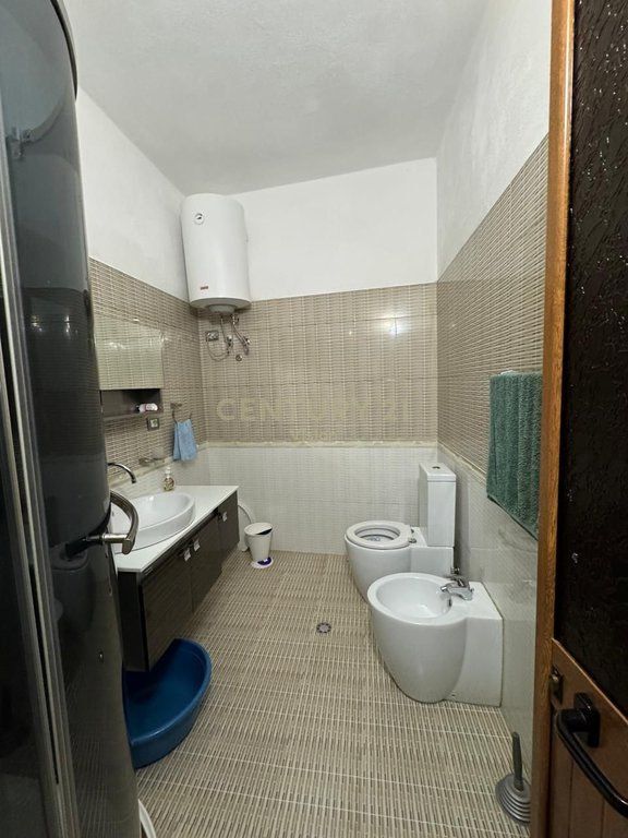 3-storey villa for sale in Dergut, Shkoder 275,000 €
