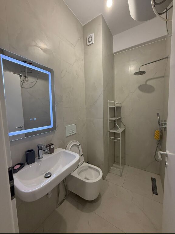 Appartamento in affitto 📍 Residenca Kadiu, Via Ali Demi