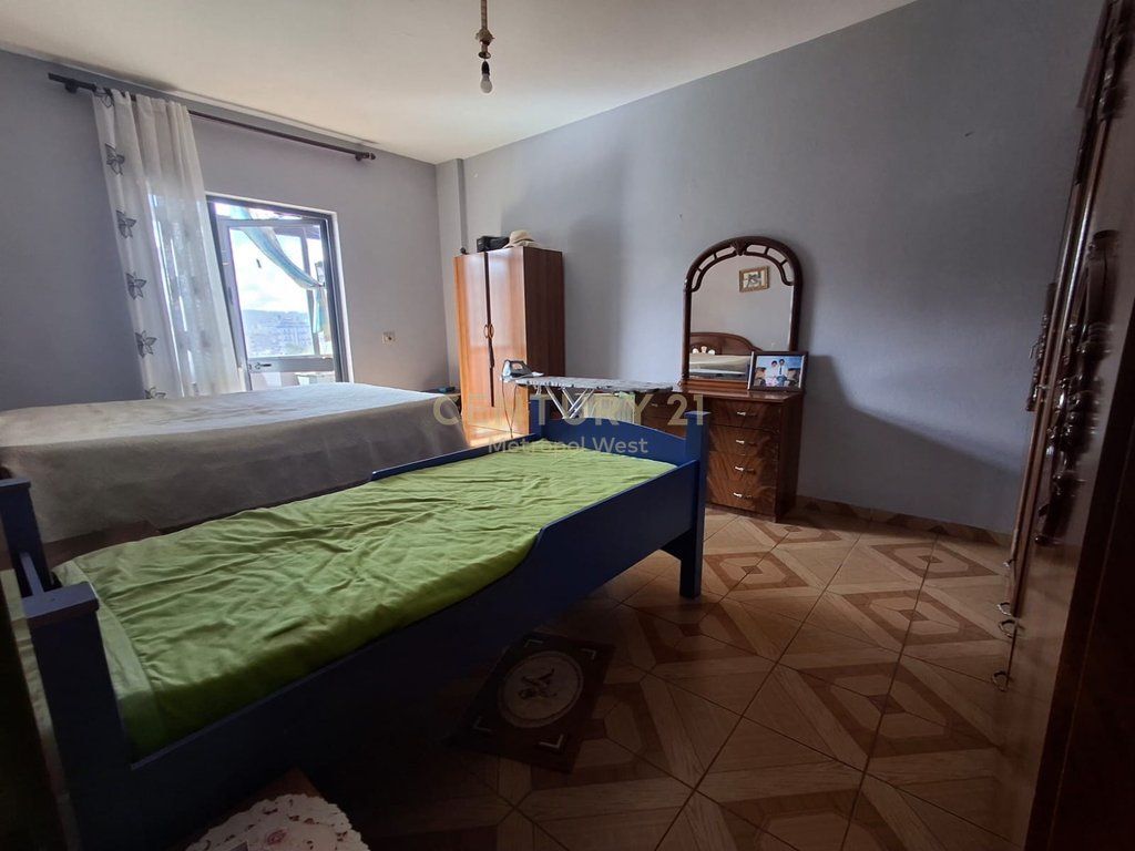 Shitet apartament 2+1, Don Bosko, përballë Gjykatës Administrative! 130,000 €