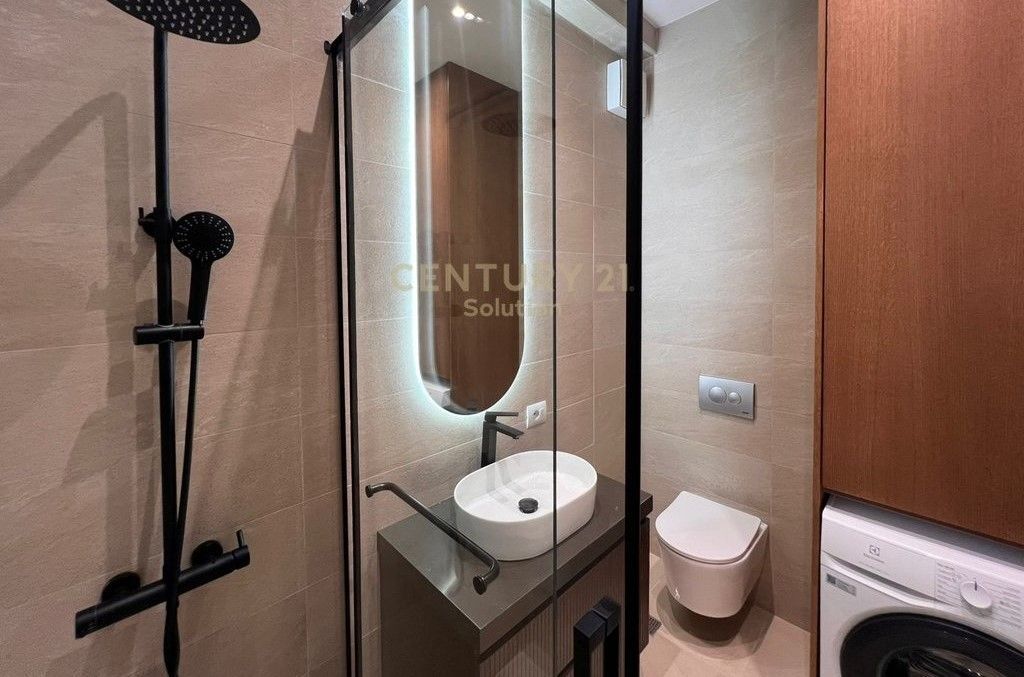 APARTMENT FOR SALE 1+1 NEAR THE BUILDING WITH ARROWS