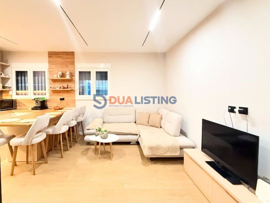 Jepet me qira apartament 2+1, Rruga e Dibres !